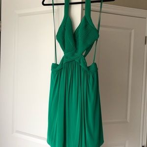 BCBG - Size L - Flirty and Free